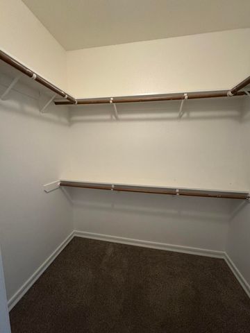 1440 Cottage Grove Avenue, Tulare, CA 93274