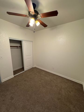 1440 Cottage Grove Avenue, Tulare, CA 93274