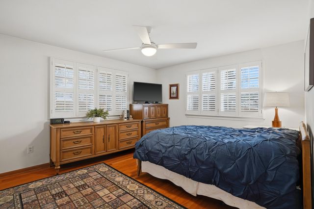 1220 RIDGE RD, Columbia, MO 65203