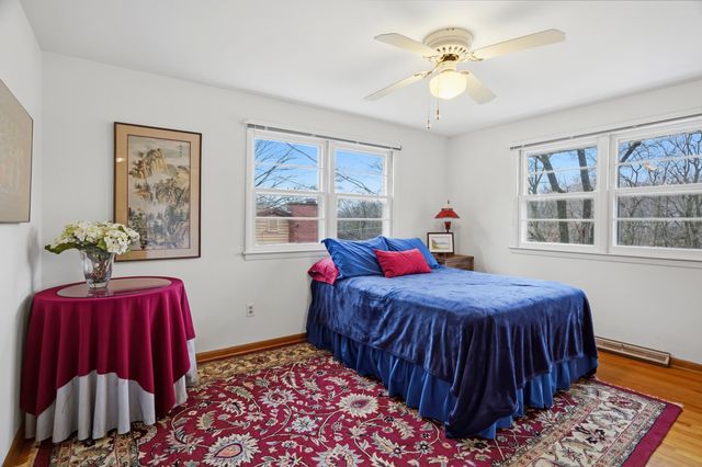 1220 RIDGE RD, Columbia, MO 65203