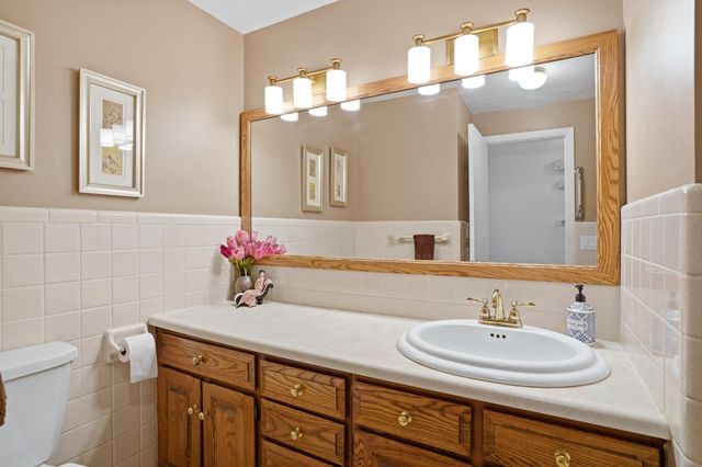 1220 RIDGE RD, Columbia, MO 65203