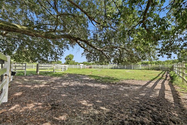 14095 BIDDEX Road, Loxahatchee, FL 33470