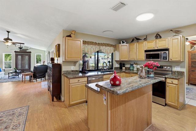 14095 BIDDEX Road, Loxahatchee, FL 33470