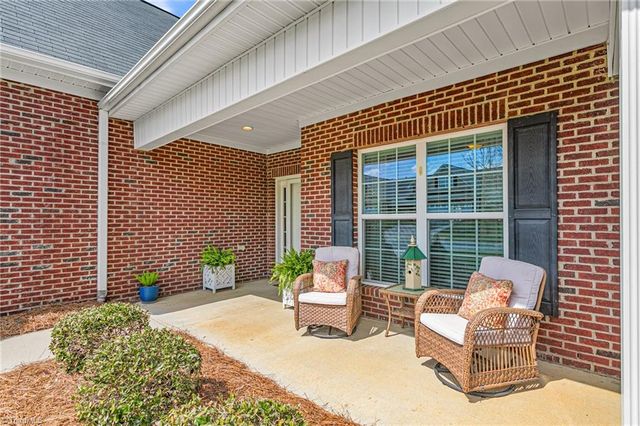 2141 Longshadow Drive, Graham, NC 27253