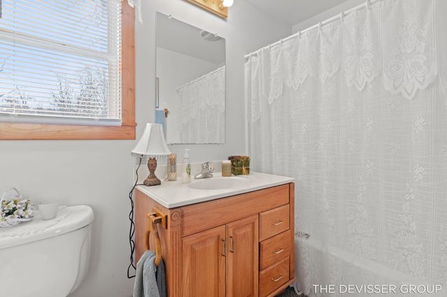 3136 Baseline Road, Trowbridge Twp, MI 49055