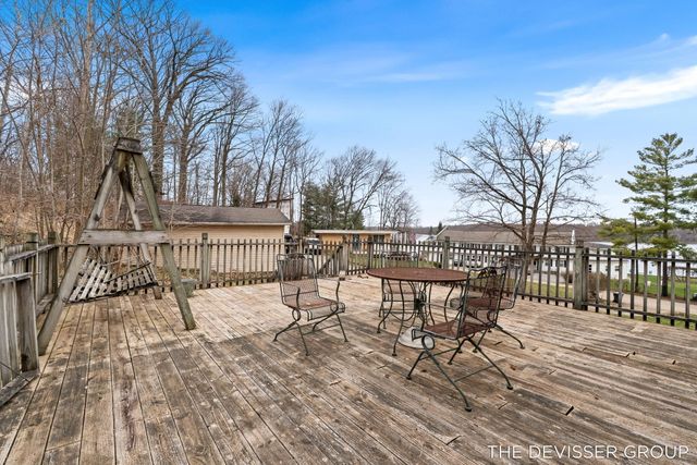 3136 Baseline Road, Trowbridge Twp, MI 49055