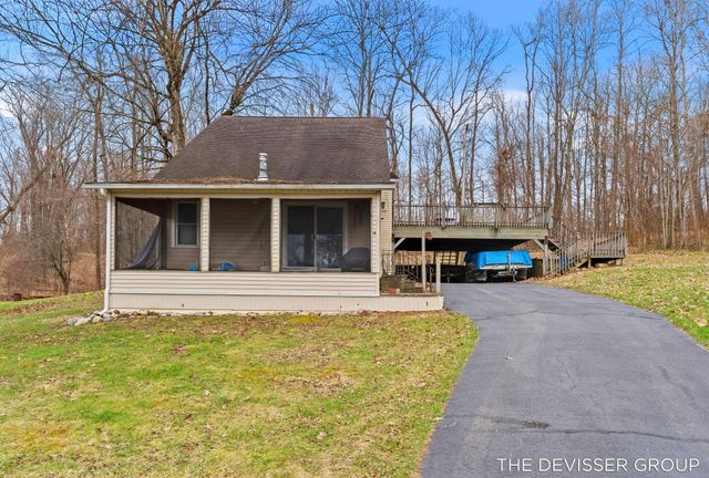 3136 Baseline Road, Trowbridge Twp, MI 49055