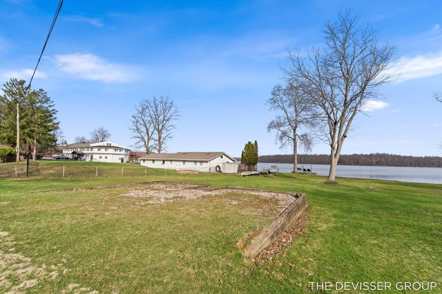 3136 Baseline Road, Trowbridge Twp, MI 49055