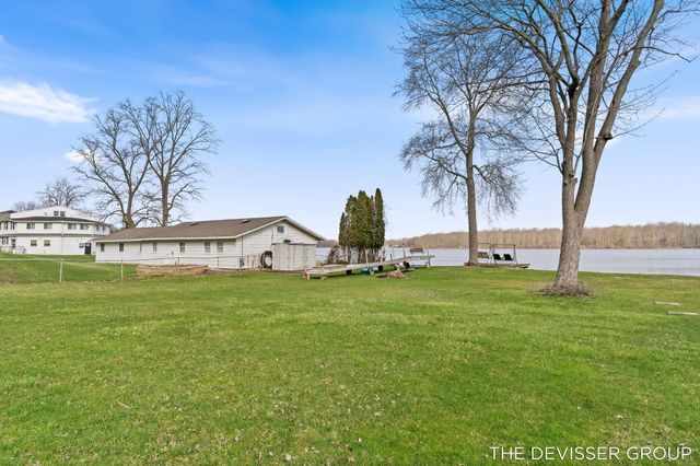 3136 Baseline Road, Trowbridge Twp, MI 49055