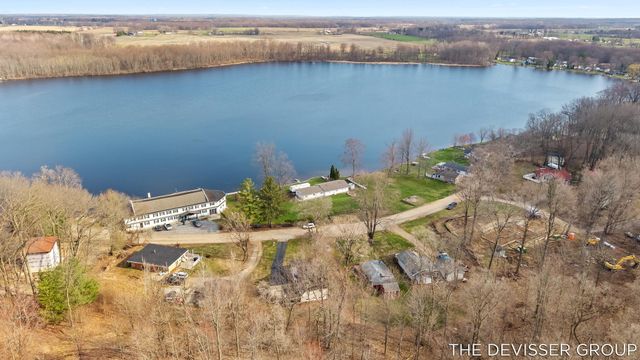 3136 Baseline Road, Trowbridge Twp, MI 49055
