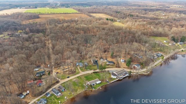 3136 Baseline Road, Trowbridge Twp, MI 49055