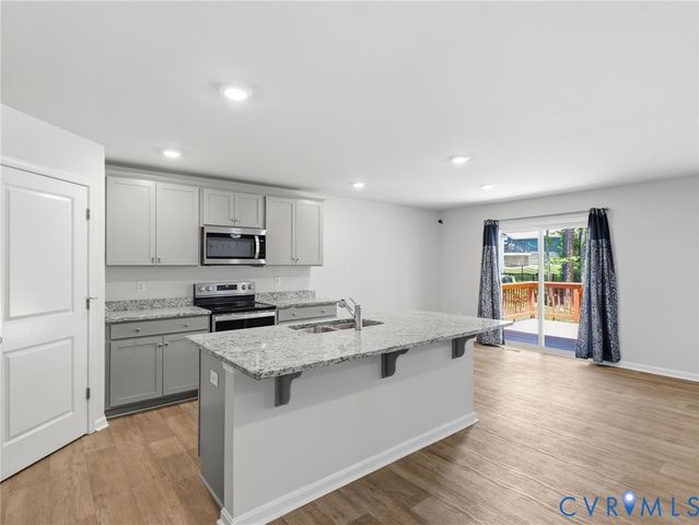 7124 Lovegrass Ct, New Kent, VA 23124