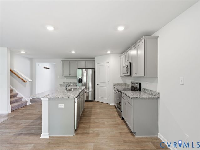 7124 Lovegrass Ct, New Kent, VA 23124