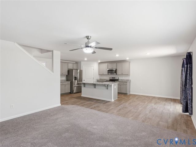 7124 Lovegrass Ct, New Kent, VA 23124