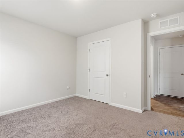 7124 Lovegrass Ct, New Kent, VA 23124