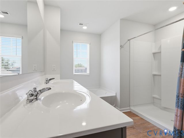 7124 Lovegrass Ct, New Kent, VA 23124