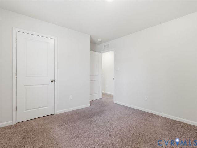 7124 Lovegrass Ct, New Kent, VA 23124