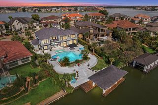 3018 S Island Drive, Seabrook, TX 77586