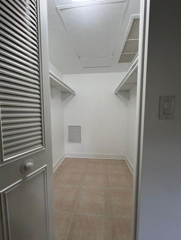 2615 Garden Drive N 104, Lake Worth Beach, FL 33461