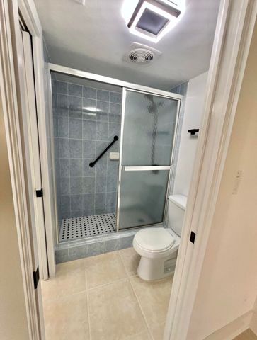 2615 Garden Drive N 104, Lake Worth Beach, FL 33461