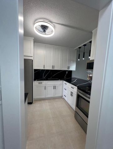 2615 Garden Drive N 104, Lake Worth Beach, FL 33461