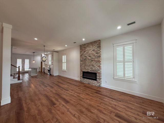 10391 Emmanuel Street, Daphne, AL 36526