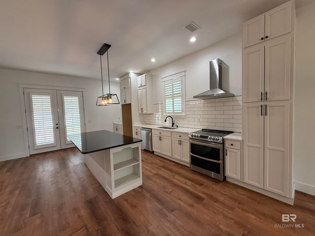 10391 Emmanuel Street, Daphne, AL 36526