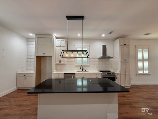 10391 Emmanuel Street, Daphne, AL 36526