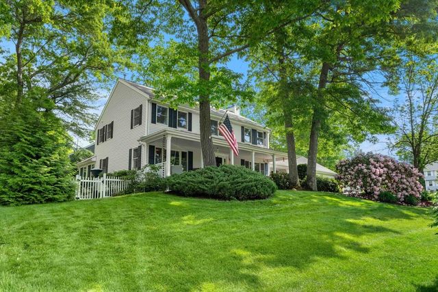 10 Captain Cir, Tewksbury, MA 01876