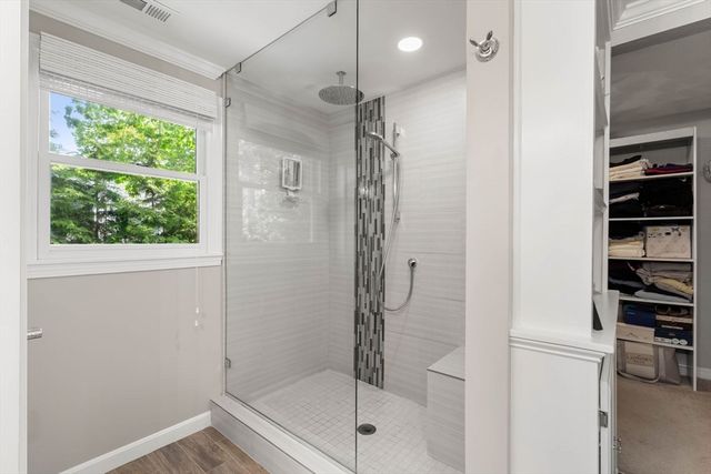 10 Captain Cir, Tewksbury, MA 01876
