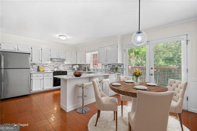661 N Parkwood Road, Decatur, GA 30030