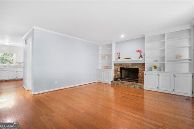 661 N Parkwood Road, Decatur, GA 30030