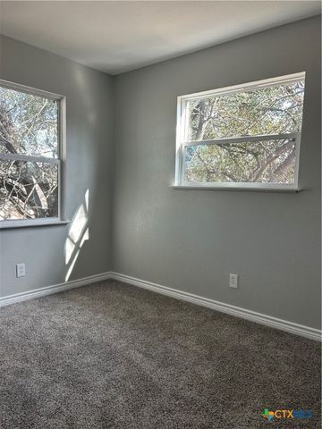 3204 Lake Road, Killeen, TX 76543