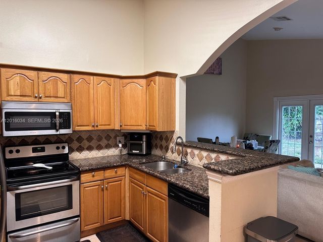 11143 E Model Cir E, Boca Raton, FL 33428