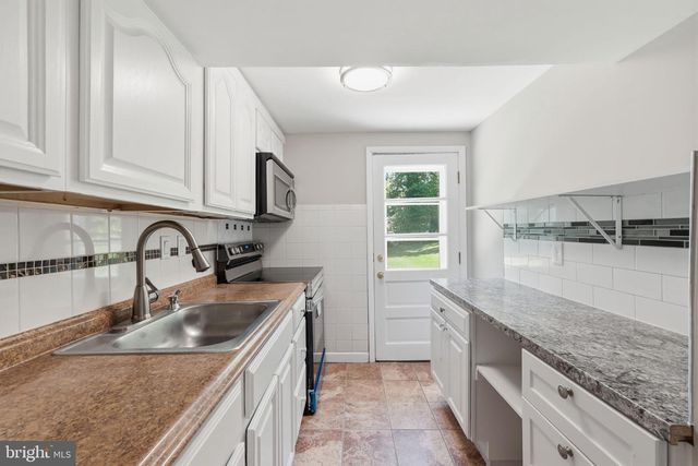 2621 LACKAWANNA ST, Hyattsville, MD 20783