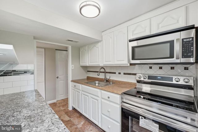 2621 LACKAWANNA ST, Hyattsville, MD 20783