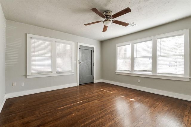 2555 NW 20th Street, Oklahoma City, OK 73107