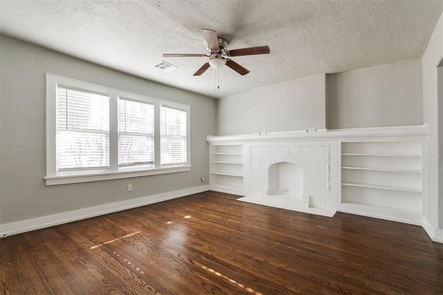 2555 NW 20th Street, Oklahoma City, OK 73107