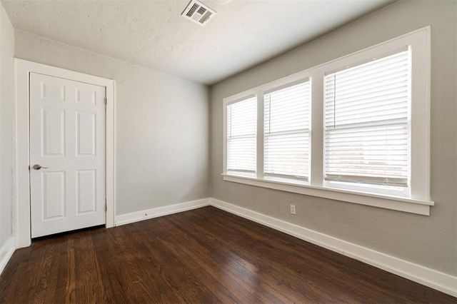 2555 NW 20th Street, Oklahoma City, OK 73107