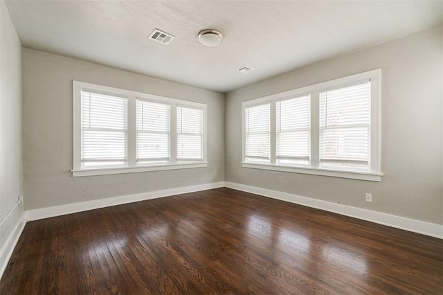 2555 NW 20th Street, Oklahoma City, OK 73107