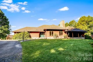 1087 Brigadoon Drive, Clyde, NC 28721