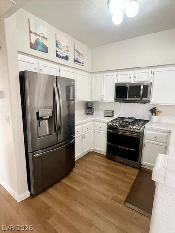 1505 Truett Street 202, Las Vegas, NV 89128