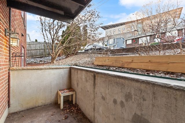 70 Warren Ave 1-8, Chelsea, MA 02150