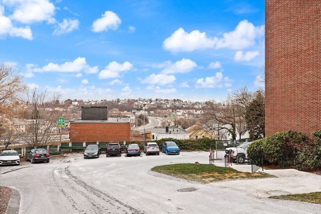 70 Warren Ave 1-8, Chelsea, MA 02150