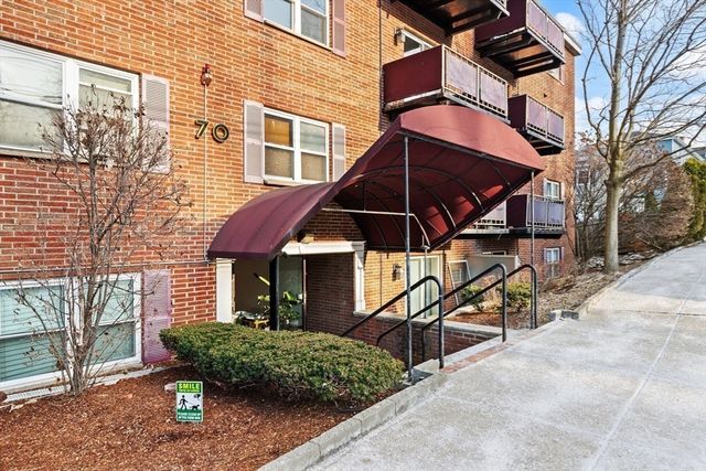 70 Warren Ave 1-8, Chelsea, MA 02150