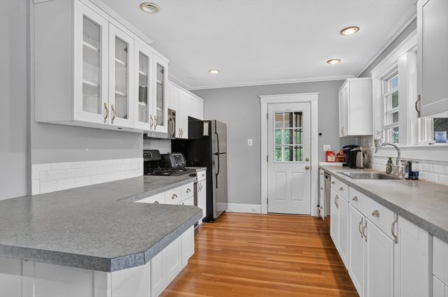 25 Cross Street 2, Belmont, MA 02478