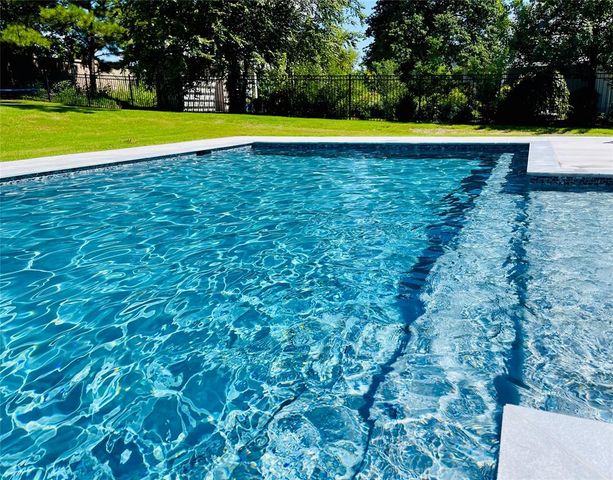 2709 Crittenden Drive, Norman, OK 73072