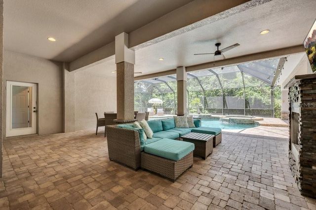 5967 JAEGERGLEN DRIVE, Lithia, FL 33547