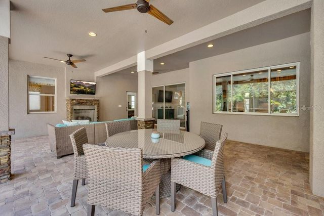 5967 JAEGERGLEN DRIVE, Lithia, FL 33547