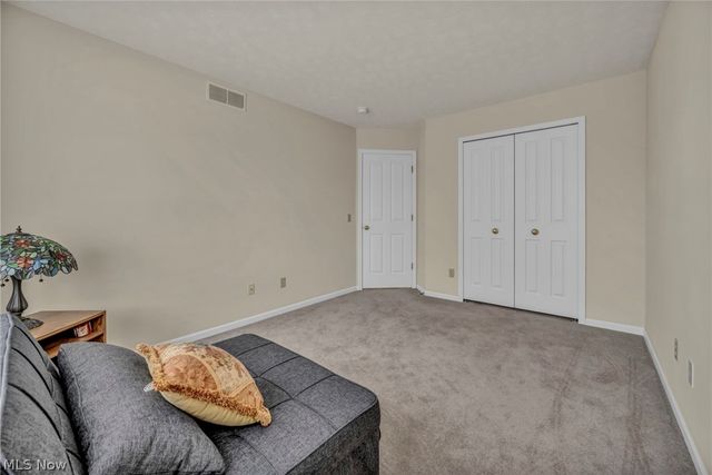 15447 Oak Hollow Lane, Strongsville, OH 44149